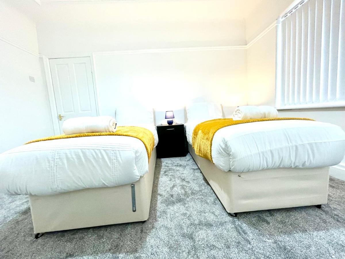 Lotus Home Wallasey Eksteriør bilde